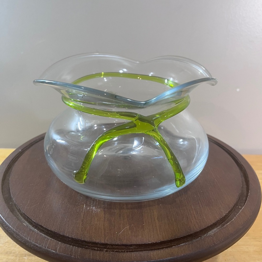 Vtg Blenko 9911 Clear Glass Pouch Bowl with Kiwi Green Wrap Ruffled Rim MCM